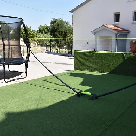 M&m With Pool * Kastel Luksic