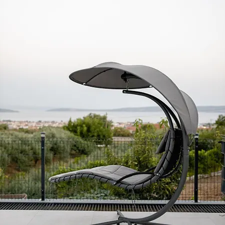 M&m With Pool Apartment Kastel Luksic