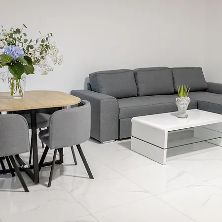 M&m With Pool * Kastel Luksic